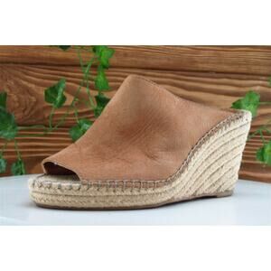 BCBGeneration Sz 7.5 M Brown Slide Leather Women Sandals‎
